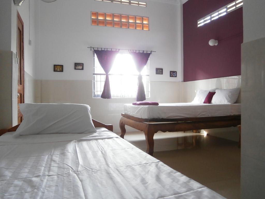 Bandini'S Hotel Kampot Quarto foto
